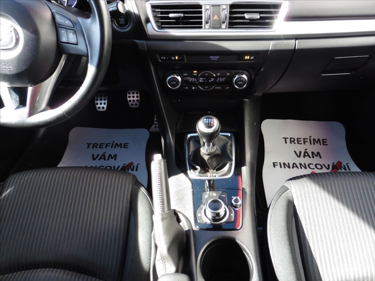 mazda-3-2-0-sky-g-revolution-navi - 9