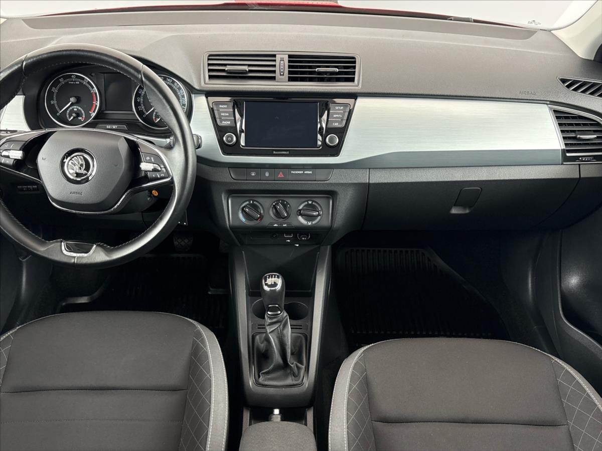 skoda-fabia-1-0-tsi-ambition-top - 4