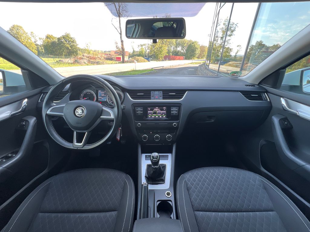 skoda-octavia-1-2-tsi-81kw-edition-servis - 2
