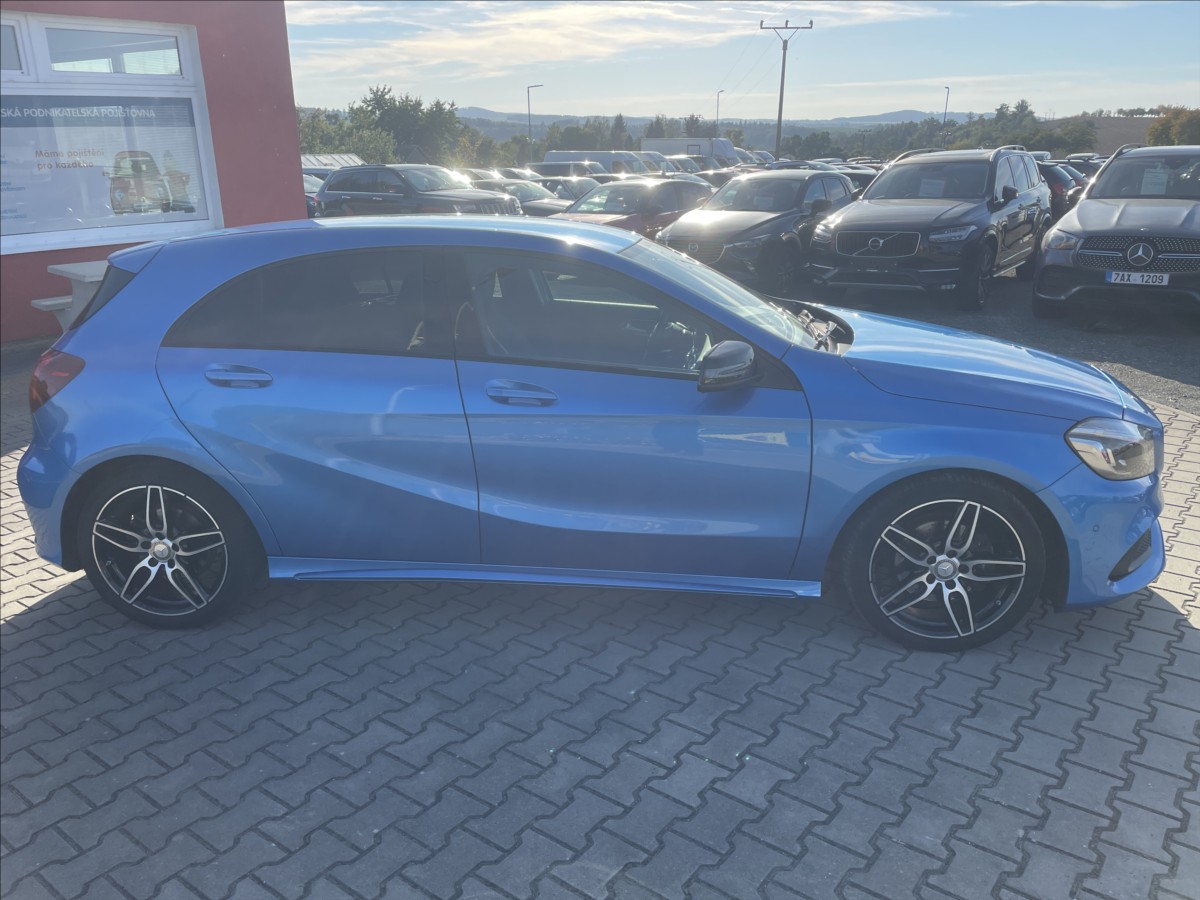 mercedes-benz-tridy-a-1-6-i-90-kw-amg-line-1-majitel-led-krasne - 9