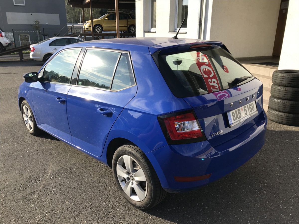 skoda-fabia-1-0-tsi-81kw-5dv-ac - 4