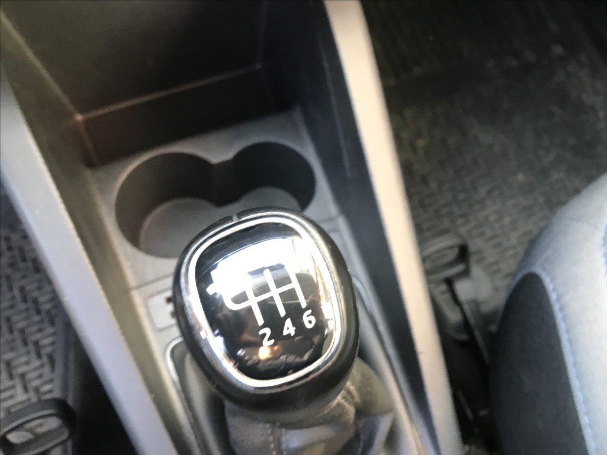 skoda-fabia-1-0-tsi-81kw-5dv-ac - 8