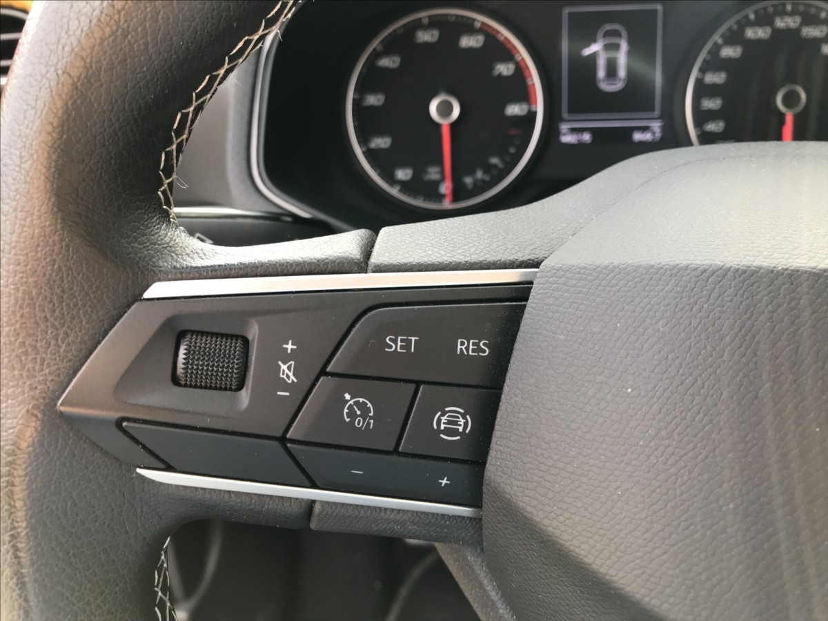 seat-arona-1-0-tsi-81kw-style - 8