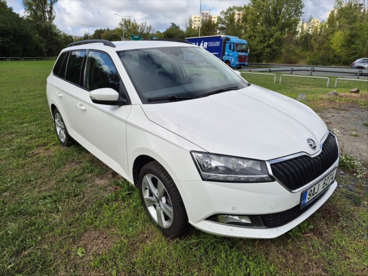 skoda-fabia-1-0-tsi-combi-70kw - 3