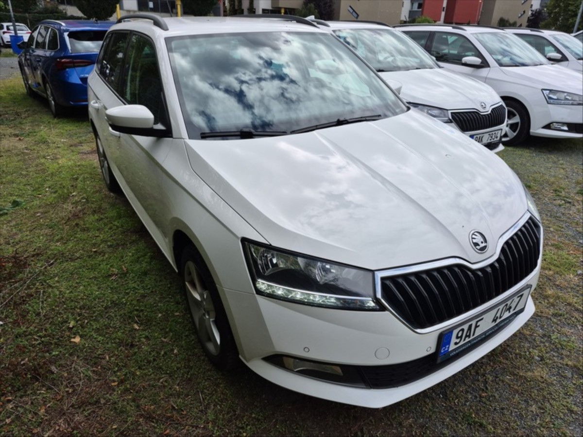 skoda-fabia-1-0-tsi-combi-70kw - 3