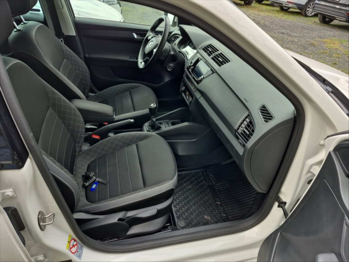 skoda-fabia-1-0-tsi-combi-70kw - 6