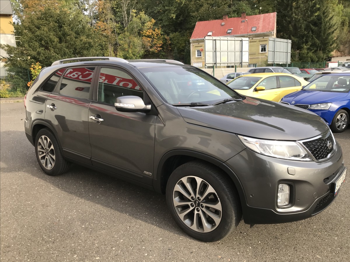 kia-sorento-2-2-crdi-145kw-4x4 - 3