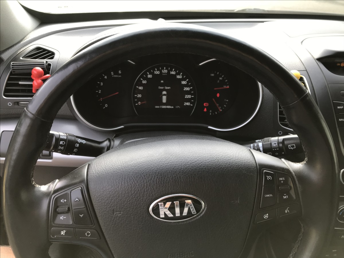 kia-sorento-2-2-crdi-145kw-4x4 - 9