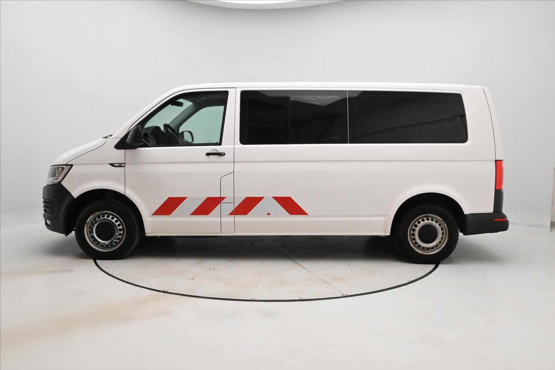 volkswagen-transporter-2-0-tdi-110-kw-8mist-long-nezav-topeni - 7