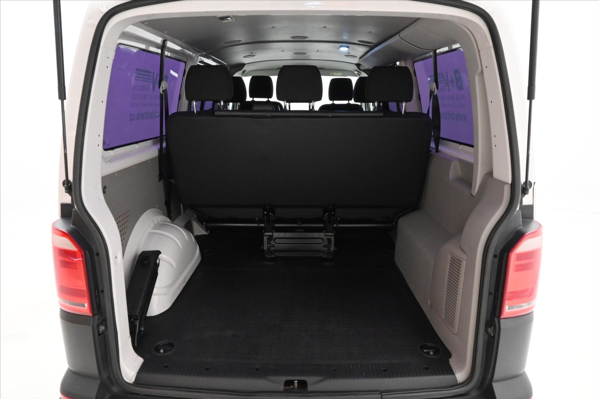 volkswagen-transporter-2-0-tdi-110-kw-8mist-long-nezav-topeni - 9