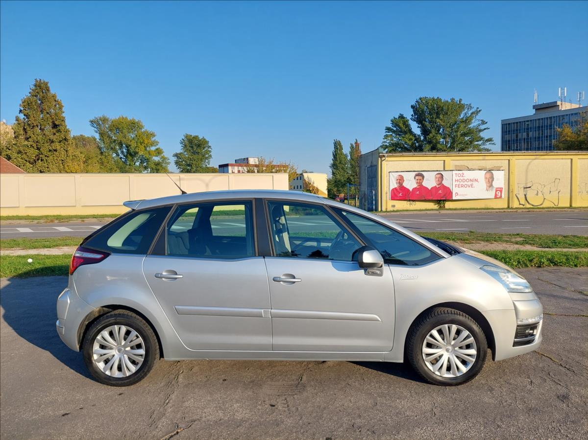 citroen-c4-picasso-1-6-i-top-stav-bez-koroze - 3