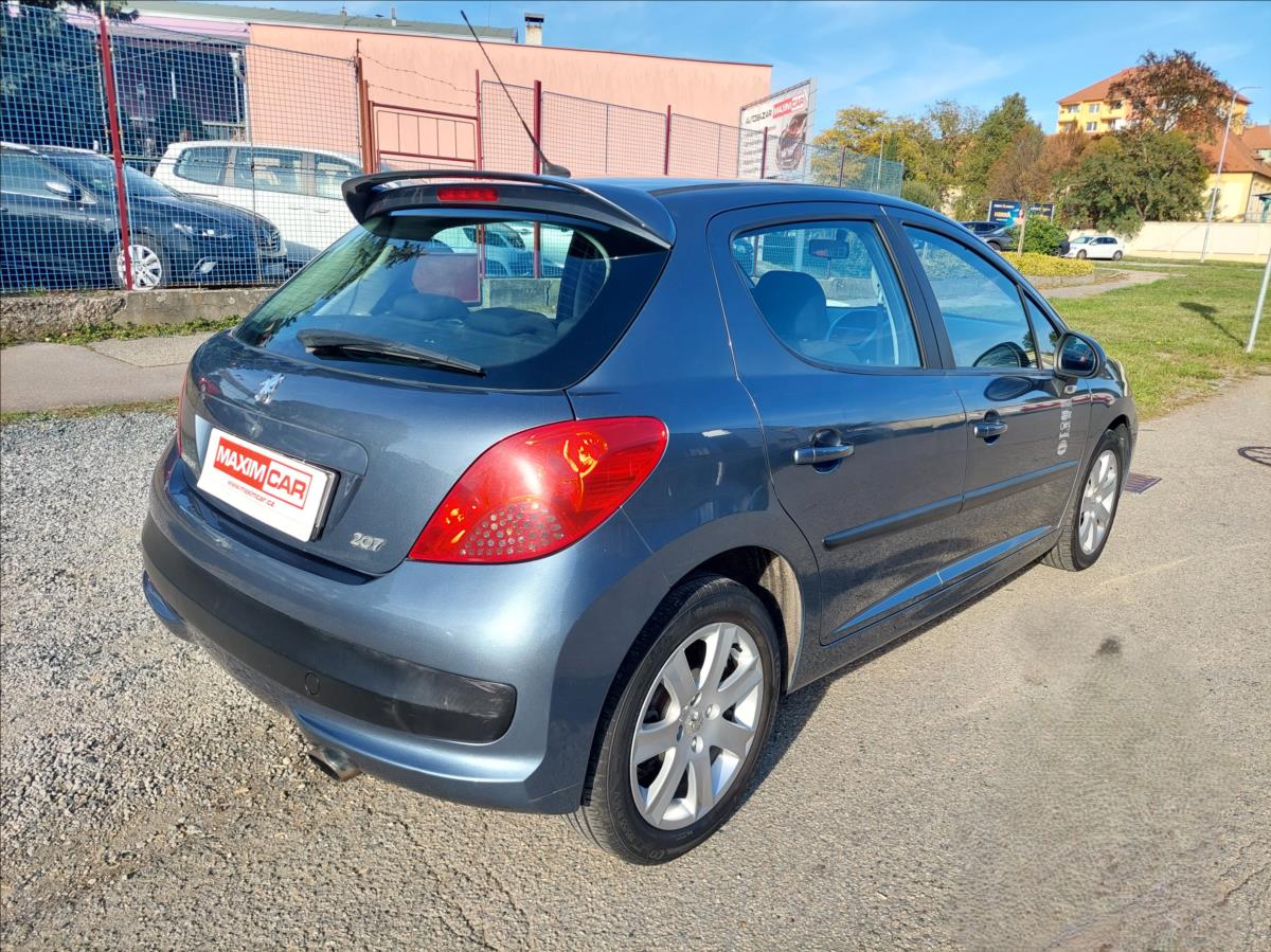 peugeot-207-1-6-hdi-top-stav - 7