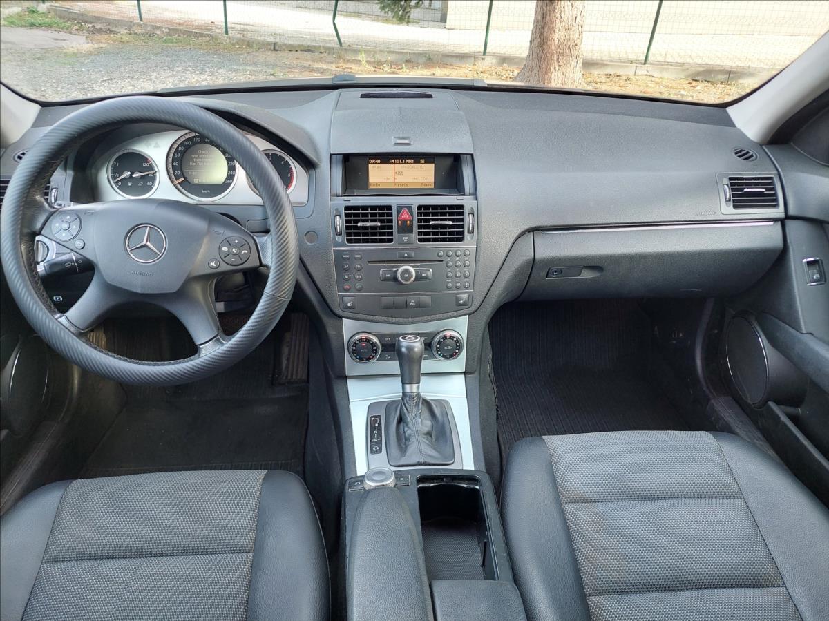 mercedes-benz-tridy-c-2-2-cdi-c220 - 8