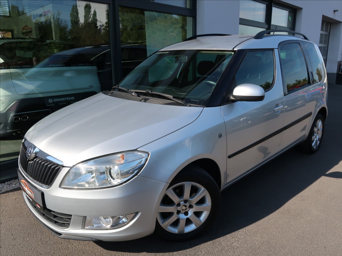 Škoda Roomster 1,2 TSi,63kW,1majČR,klima,tažné