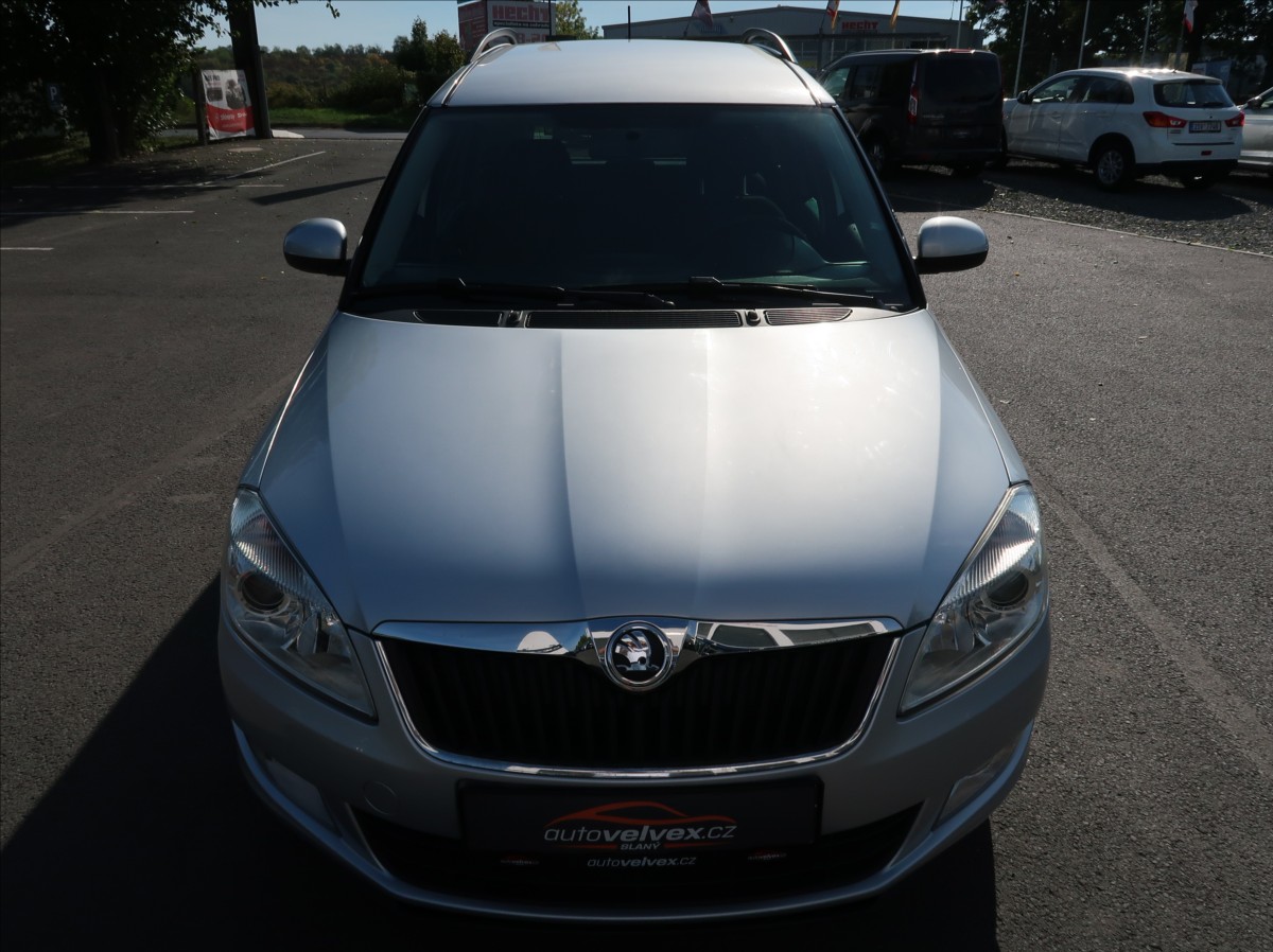 skoda-roomster-1-2-tsi-63kw-1majcr-klima-tazne - 6