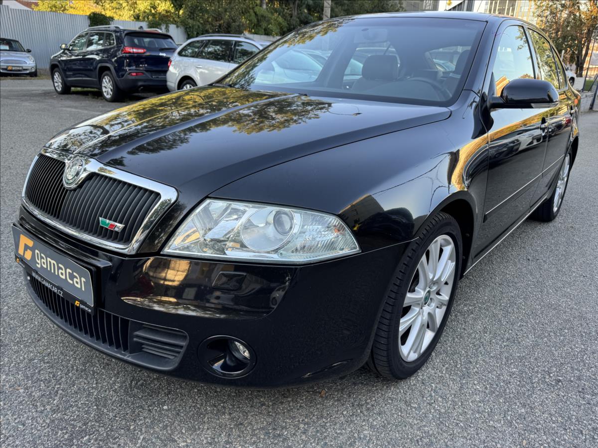 skoda-octavia-2-0-rs-garazovano-rs - 1