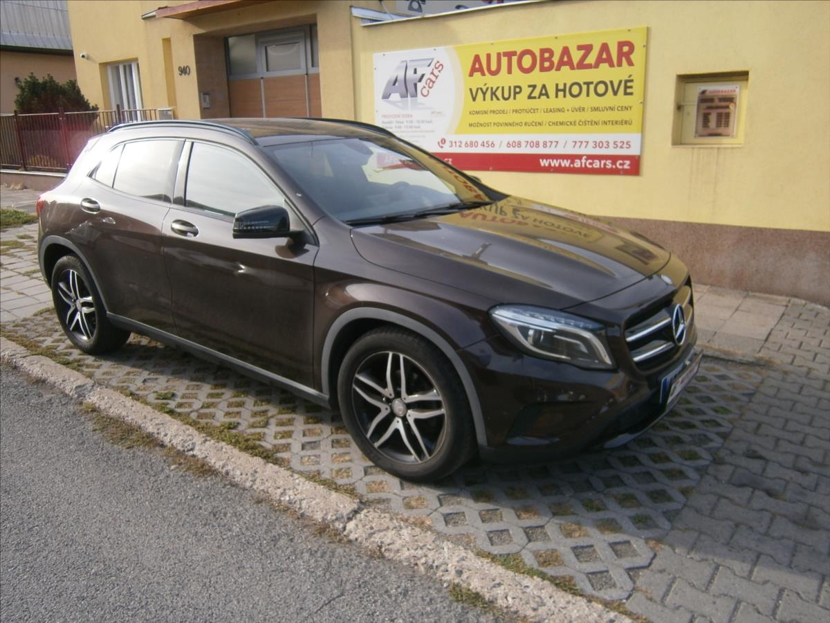 Mercedes-Benz GLA 2,2 CDI 4 MATIC