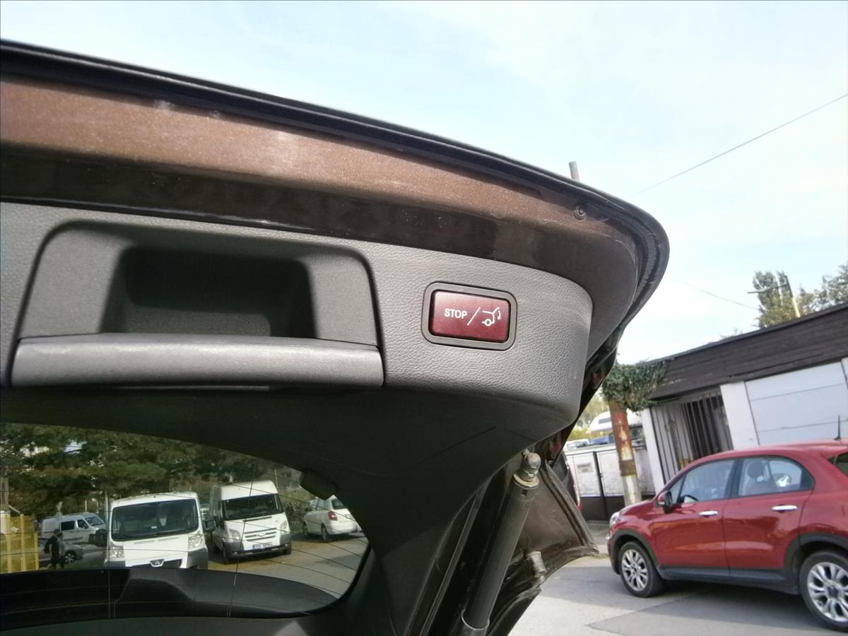 mercedes-benz-gla-2-2-cdi-4-matic - 7