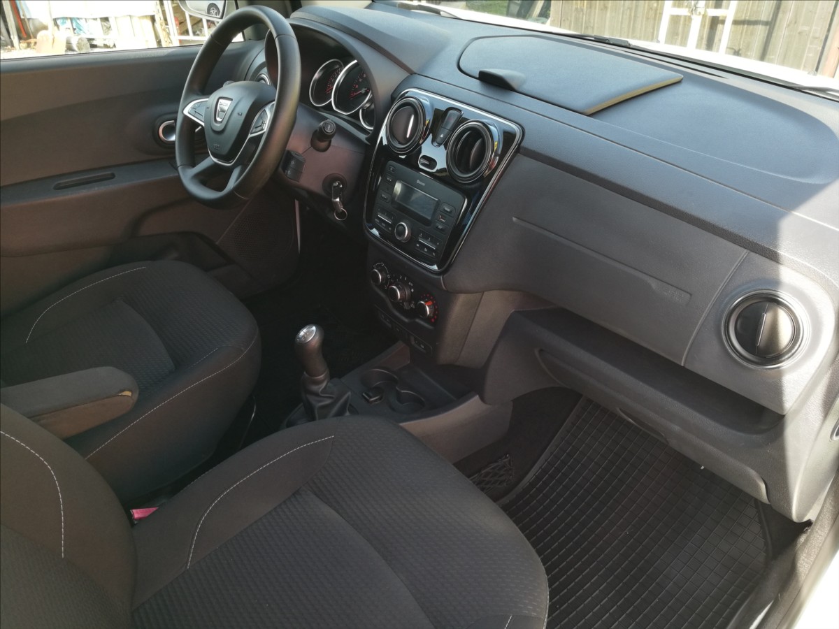 dacia-lodgy-1-2-tce-laureate - 9
