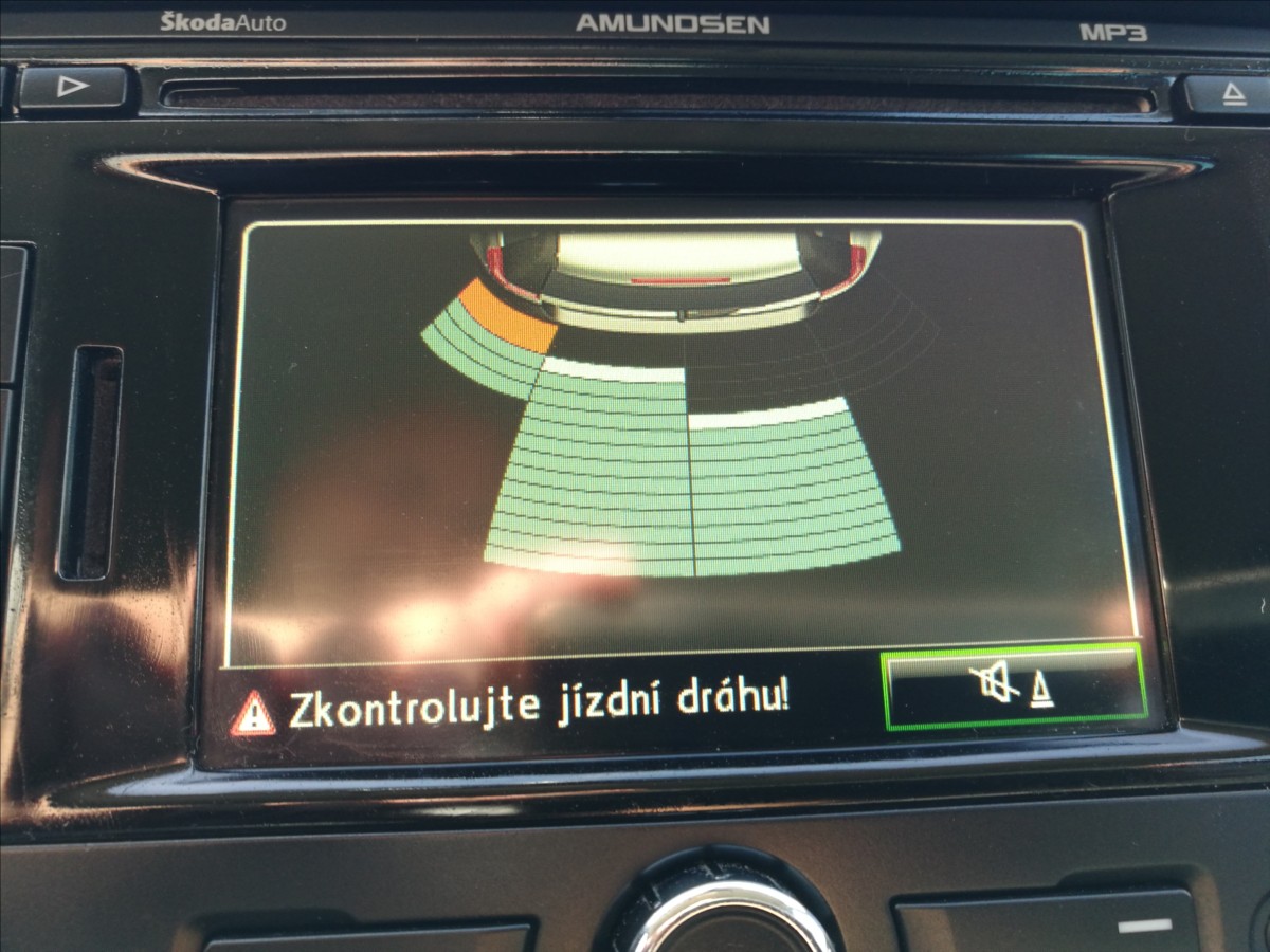 skoda-yeti-1-2-tsi-ambiente - 5