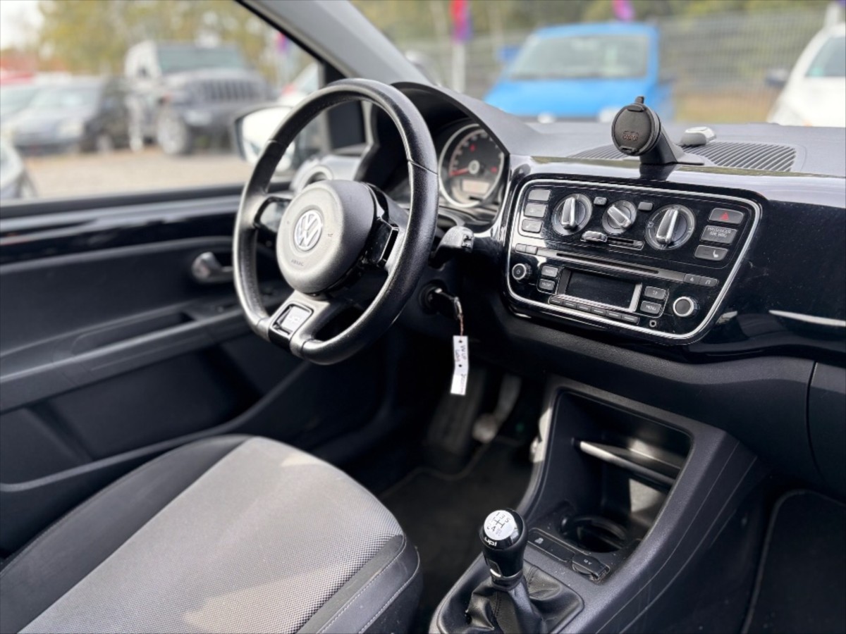 volkswagen-up-1-0-black-edition-55-kw - 7