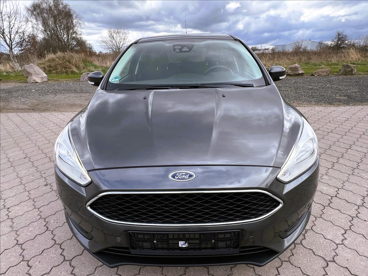 ford-focus-1-0-eb-92-kw-turnier-business - 2