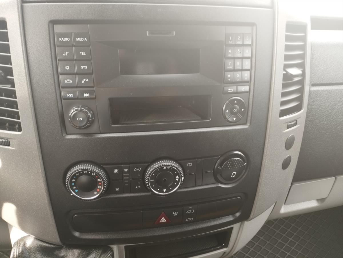 mercedes-benz-sprinter-2-1-cdi-120kw - 9