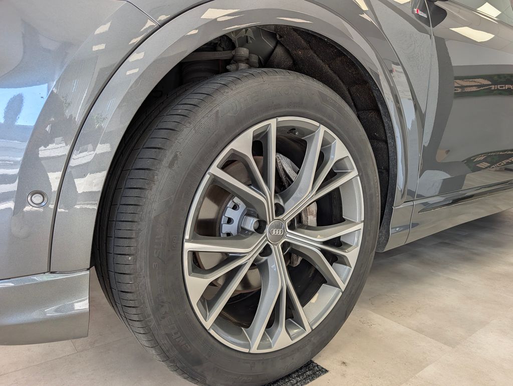 audi-q8-50-tdi-s-line-3-0-210-kw-quattro - 3