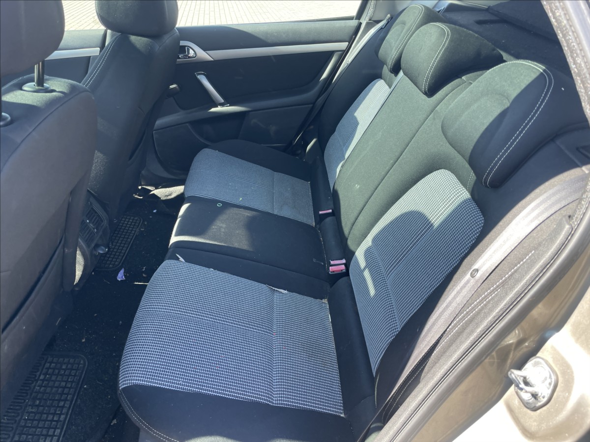 peugeot-407-2-0-hdi-100kw-sw-klima-esp - 7