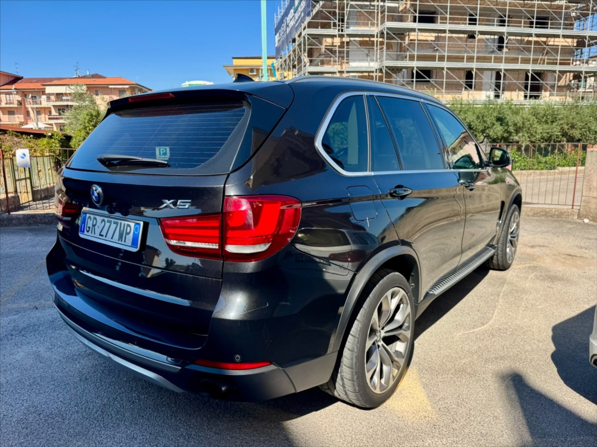 bmw-x5-2-0-25d-x-drive-sportpaket-170kw - 4
