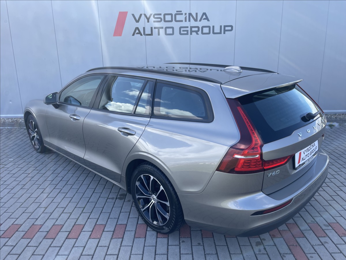 volvo-v60-2-0-d3-momentum-aut - 1