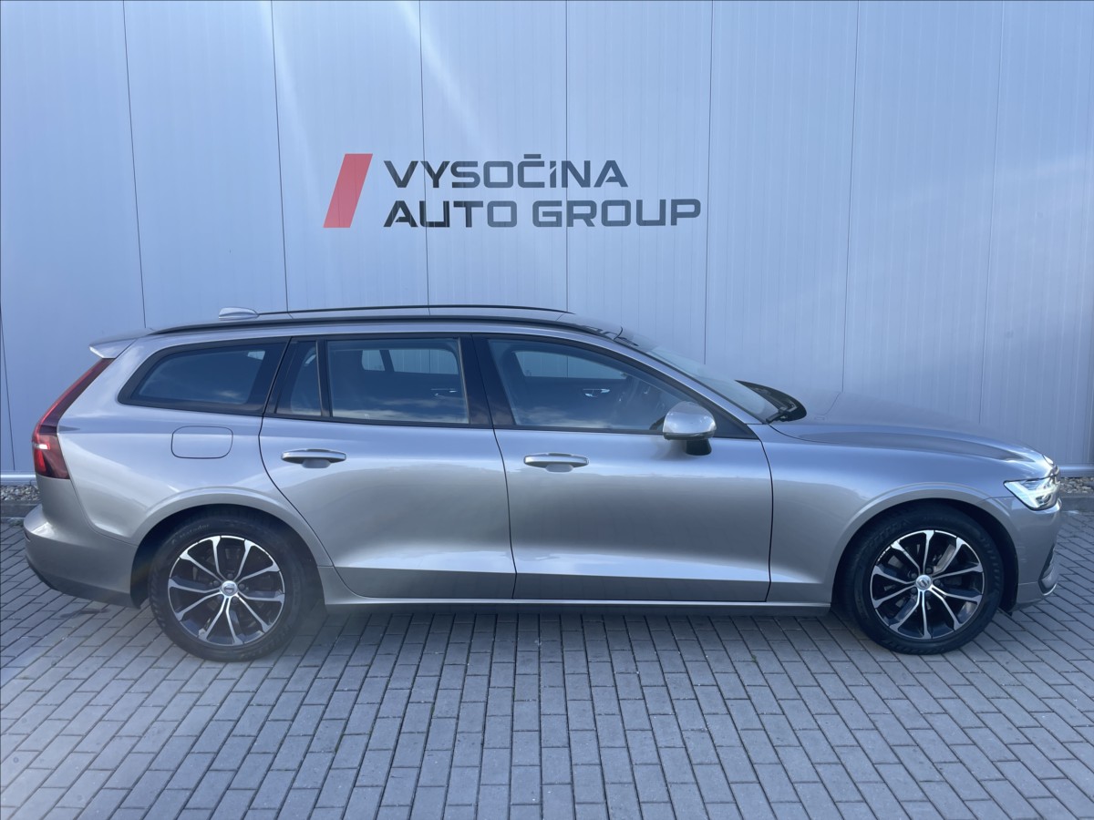 volvo-v60-2-0-d3-momentum-aut - 4