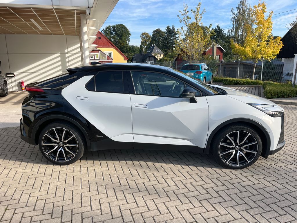 toyota-c-hr-2-0-hev-4x4-gr-sport-premiere-edition - 6