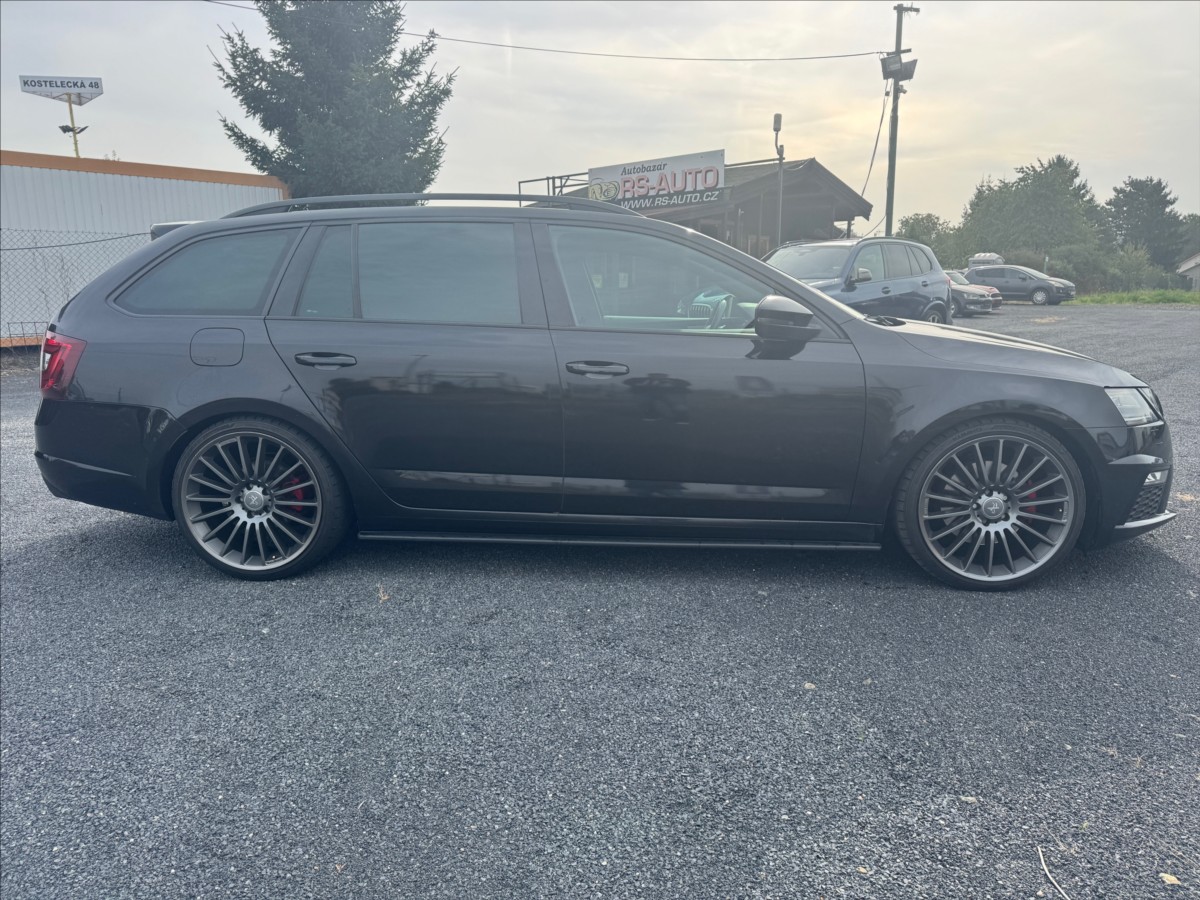 skoda-octavia-2-0-tdi-rs-4x4-dsg-serviska - 3