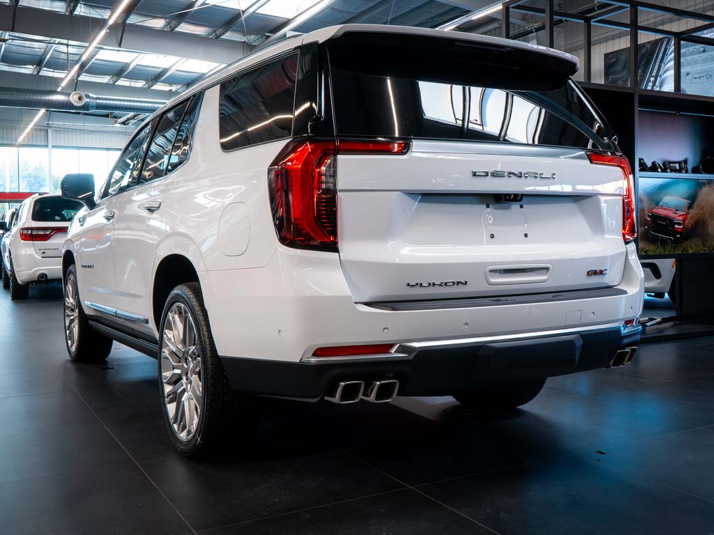 gmc-yukon-6-2-v8-denali-reserve-package - 1