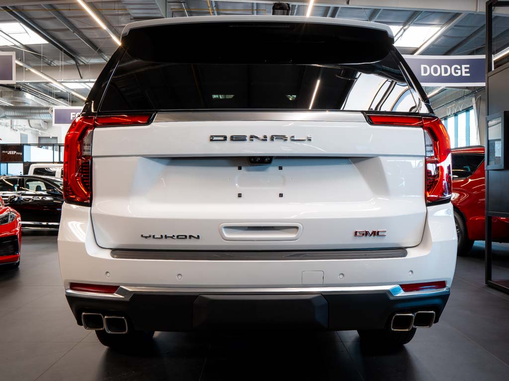 gmc-yukon-6-2-v8-denali-reserve-package - 2