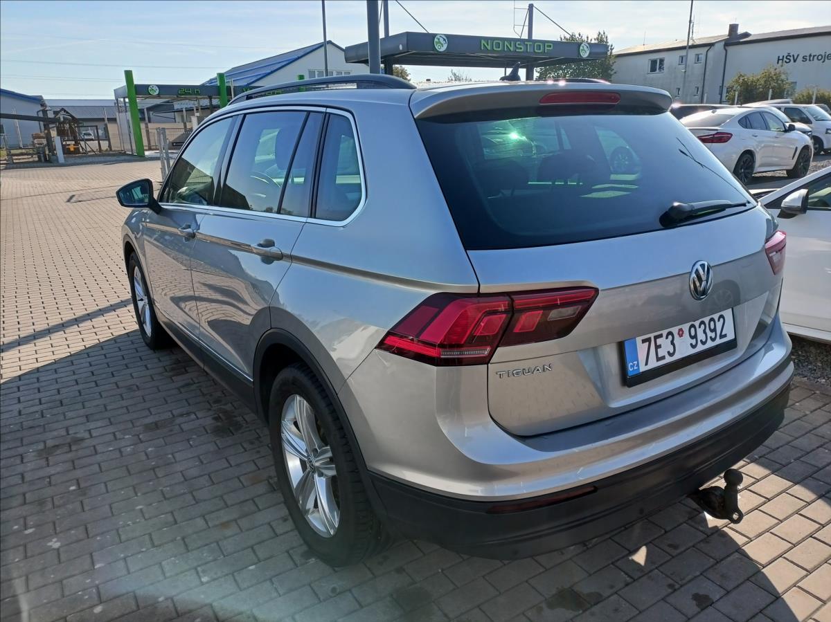 volkswagen-tiguan-2-0-2-0-tdi-110-kw-dsg-automat - 4