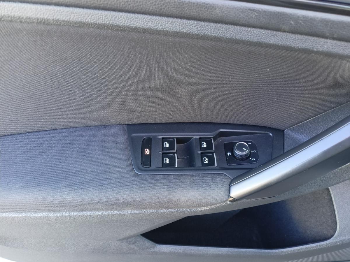 volkswagen-tiguan-2-0-2-0-tdi-110-kw-dsg-automat - 5