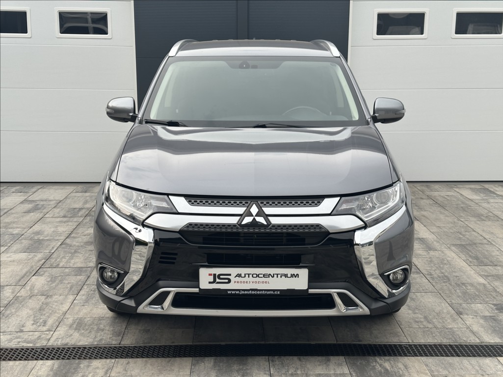 mitsubishi-outlander-2-0-150ps-active-a-t - 2