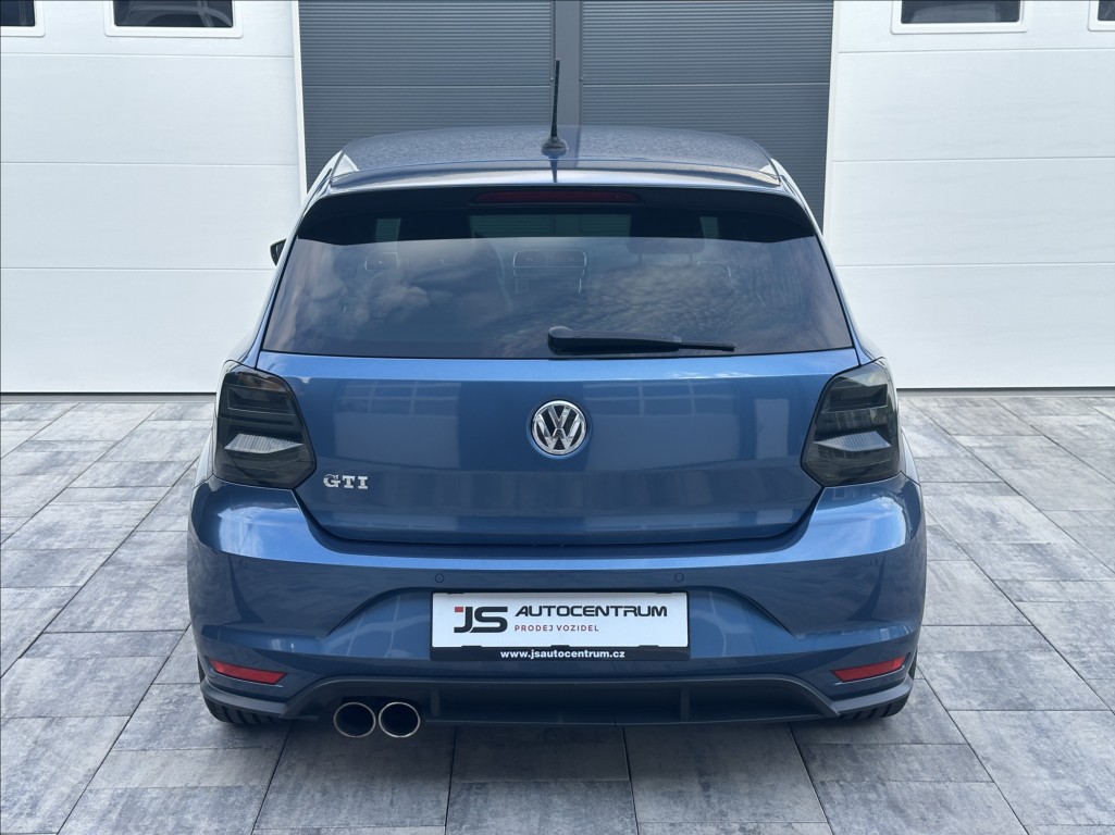 volkswagen-polo-1-8-tsi-192ps-gti-dsg - 7