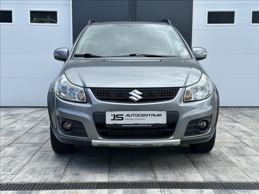 suzuki-sx4-2-0-ddis-135ps-style-4x4 - 3