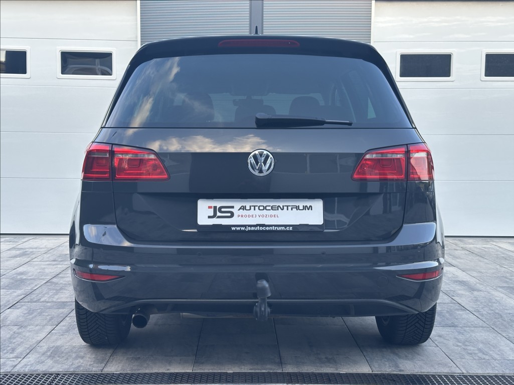 volkswagen-golf-sportsvan-1-2-tsi-110ps-allstar - 8