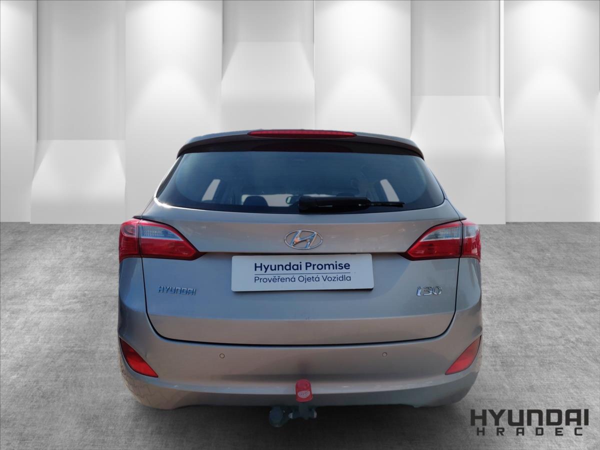 hyundai-i30-1-6-1-6cvvt-ambassador - 5