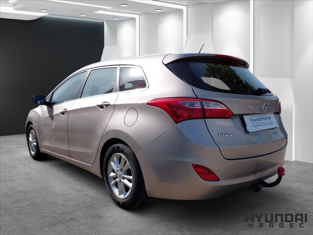 hyundai-i30-1-6-1-6cvvt-ambassador - 6
