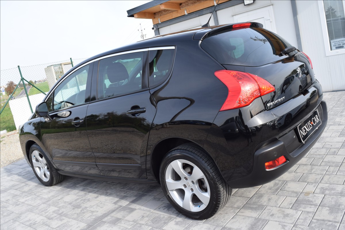 peugeot-3008-1-6-i-88kw-alu-navi-panorama - 9