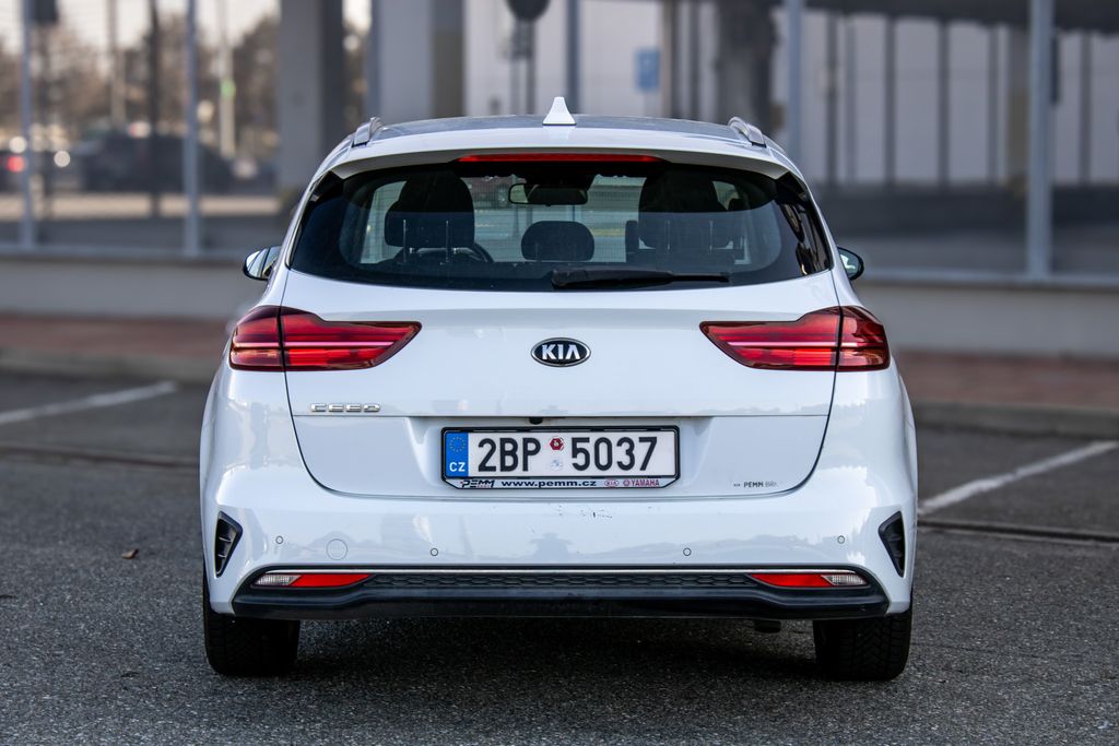kia-ceed - 4