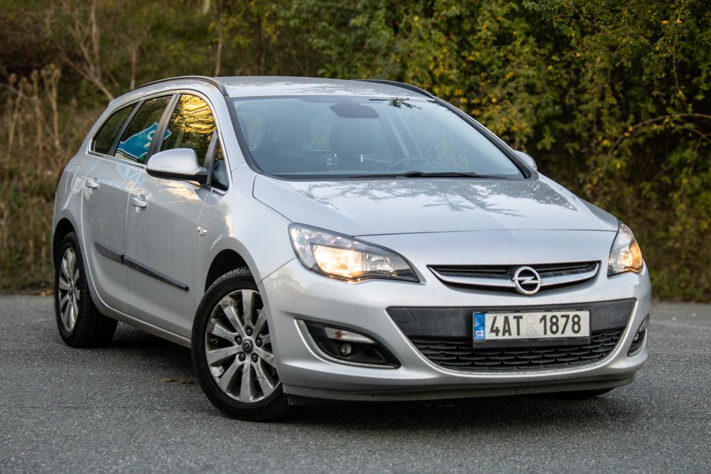 opel-astra - 2