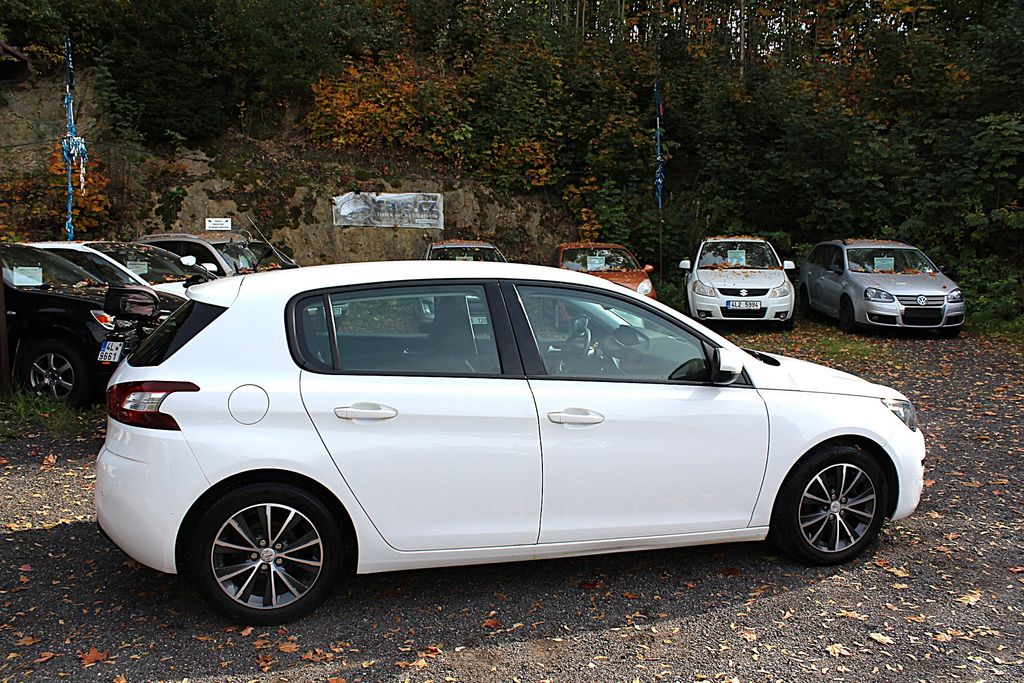 peugeot-308-1-2-96-kw-navi - 5