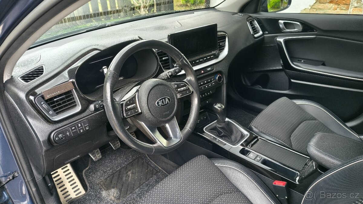 kia-xceed-1-6-t-gdi-exclusive-2020-150kw - 8
