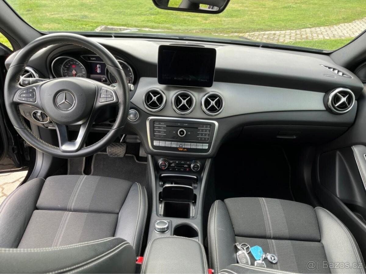 mercedes-benz-gla-2-1-200d-4matic-7g-automat-diesel - 8